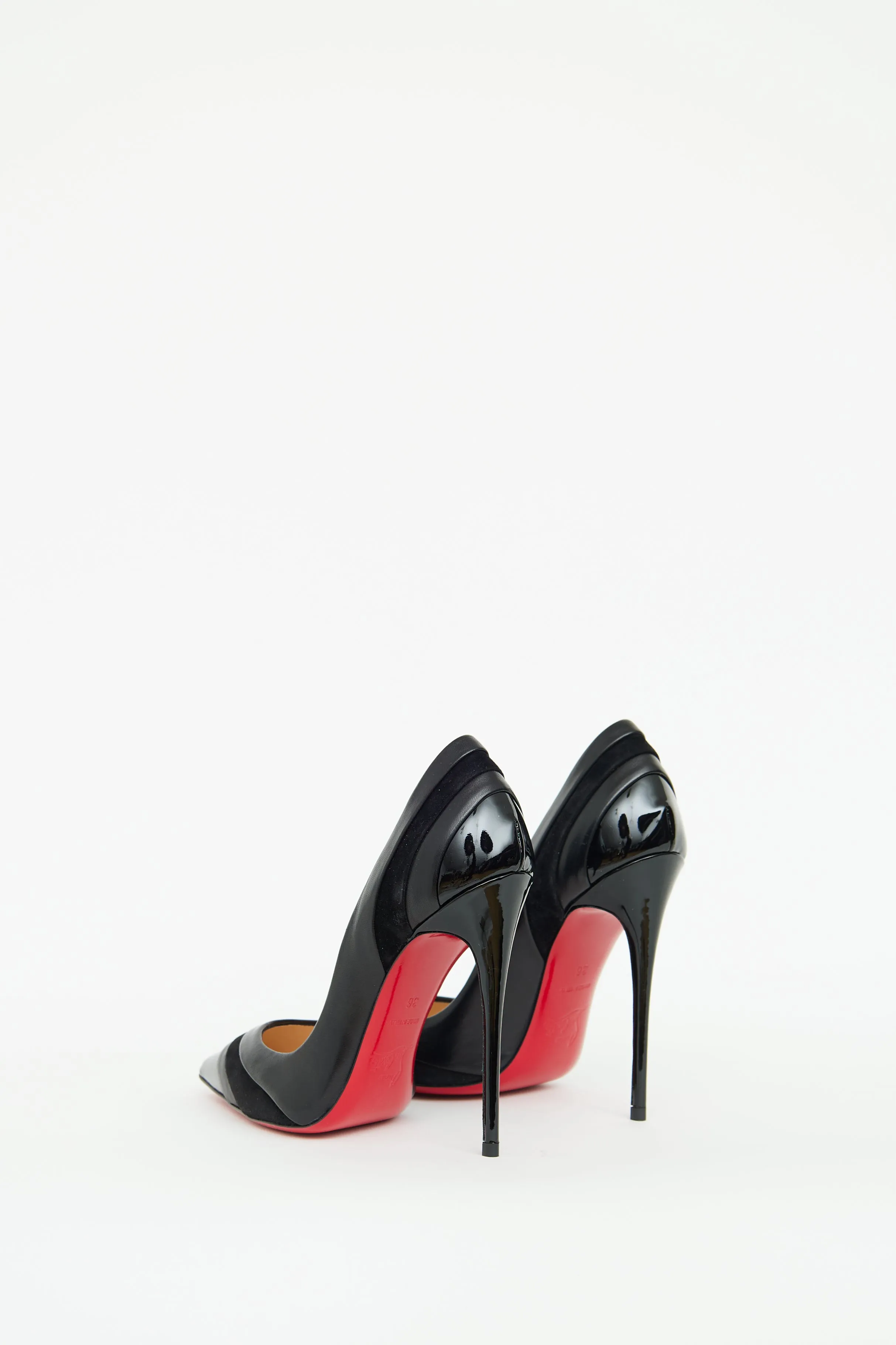 Black Eklectica Pump