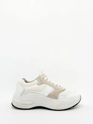 Delivery Leather Running Sneakers